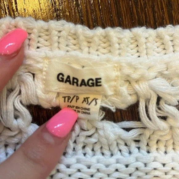 Garage sweater - Picture 3 of 3